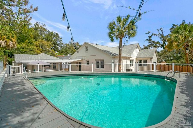 1811 Yates Ave, Pensacola, FL 32503