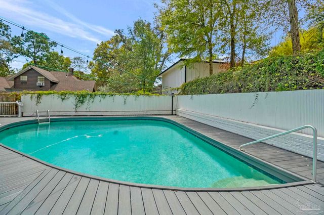 1811 Yates Ave, Pensacola, FL 32503