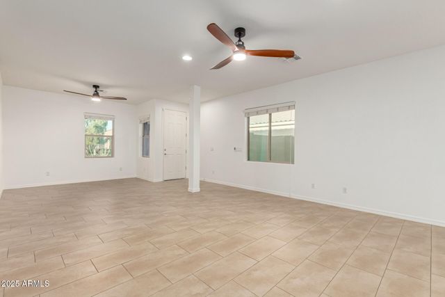 813 W LOVE Road, San Tan Valley, AZ 85143