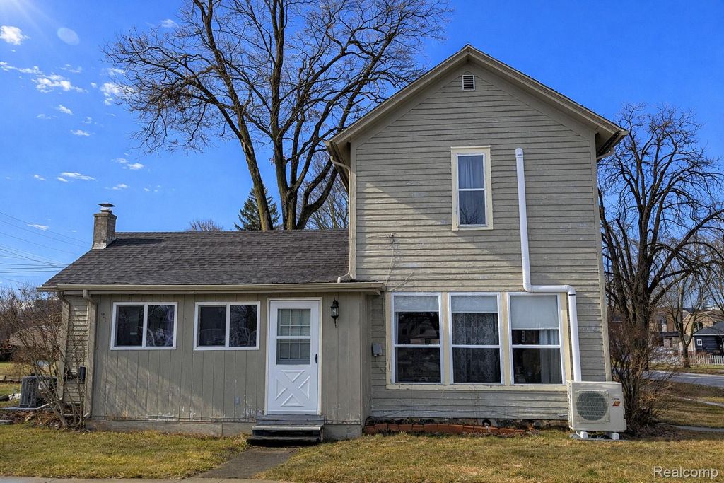 201 S Almer Street, Caro, MI 48723