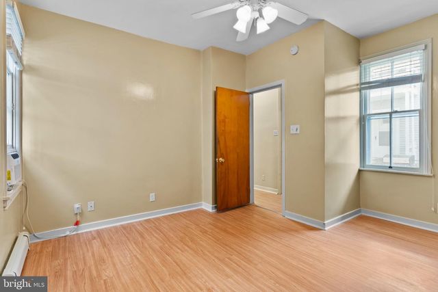 214 N COLLEGE ST, Carlisle, PA 17013
