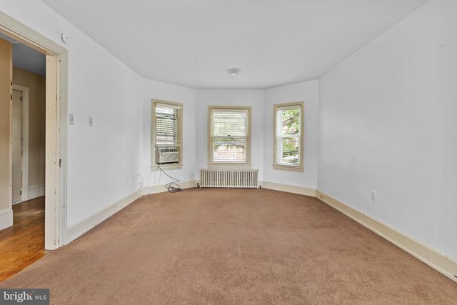 214 N COLLEGE ST, Carlisle, PA 17013