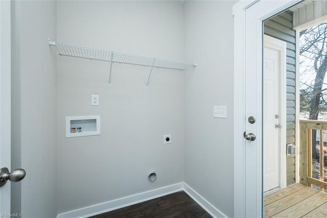 555 Pinnix Road, Burlington, NC 27217