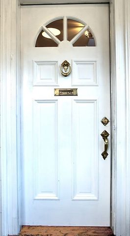 262 Washington St, Gloucester, MA 01930