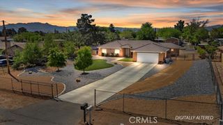 16461 Fremontia, Hesperia, CA 92345