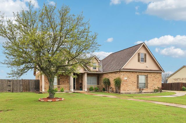 101 Blanco DR, Hutto, TX 78634