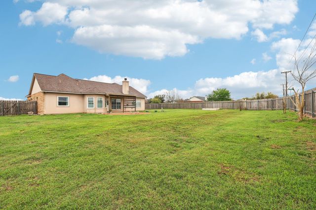 101 Blanco DR, Hutto, TX 78634