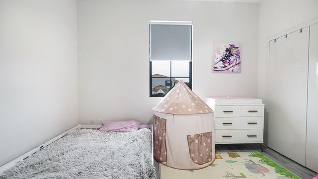 19329 NE 8th Court, Miami, FL 33179