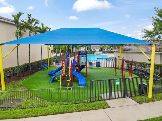 19329 NE 8th Court, Miami, FL 33179