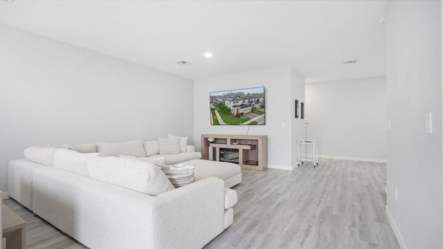 19329 NE 8th Court, Miami, FL 33179