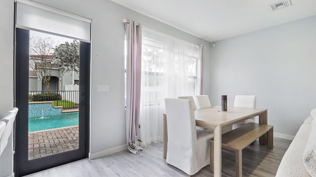 19329 NE 8th Court, Miami, FL 33179