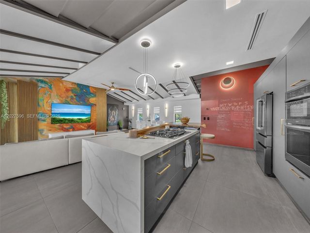 1141 Adams St, Hollywood, FL 33019