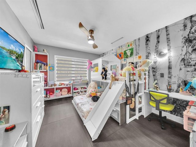 1141 Adams St, Hollywood, FL 33019