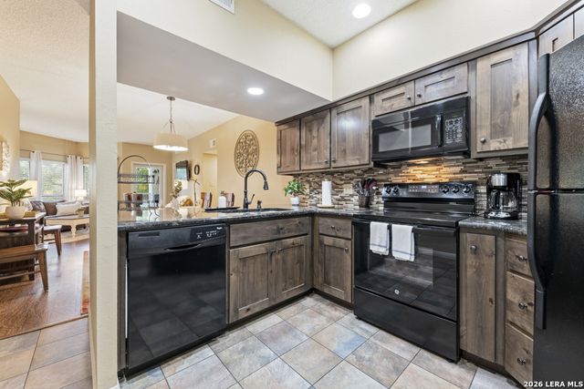 401 W Lincoln St Apt A115, New Braunfels, TX 78130