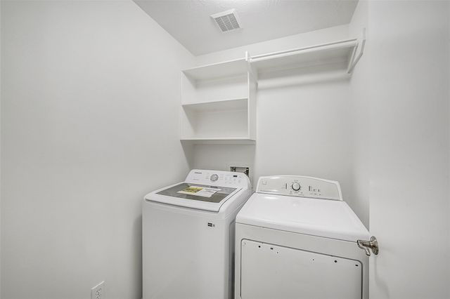 3811 Lake Ballinger Lane, Richmond, TX 77406