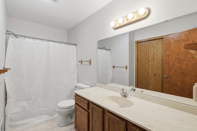 7892 172nd Street W, Lakeville, MN 55044