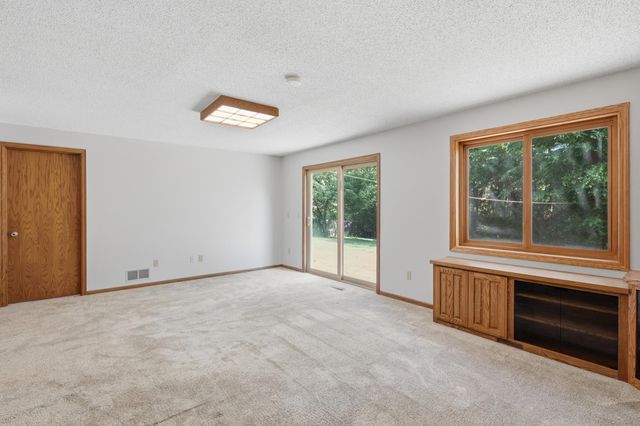 7892 172nd Street W, Lakeville, MN 55044