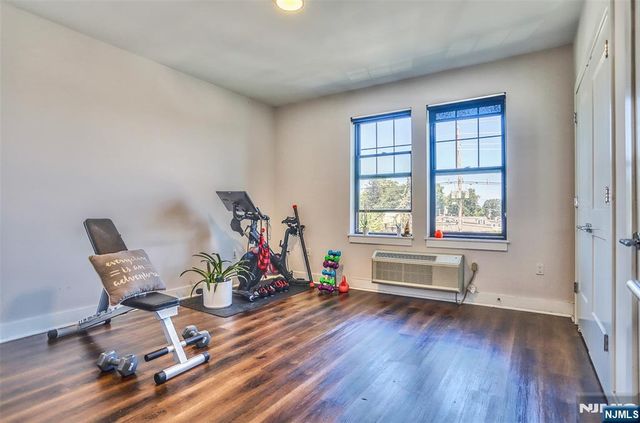 110 Market 204, Saddle Brook, NJ 07663