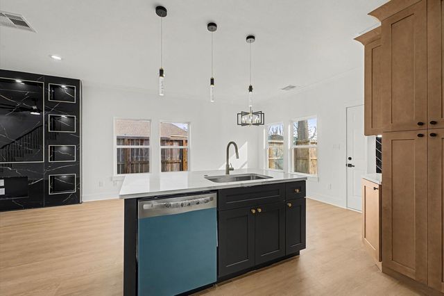 9214 Madera Road, Houston, TX 77078