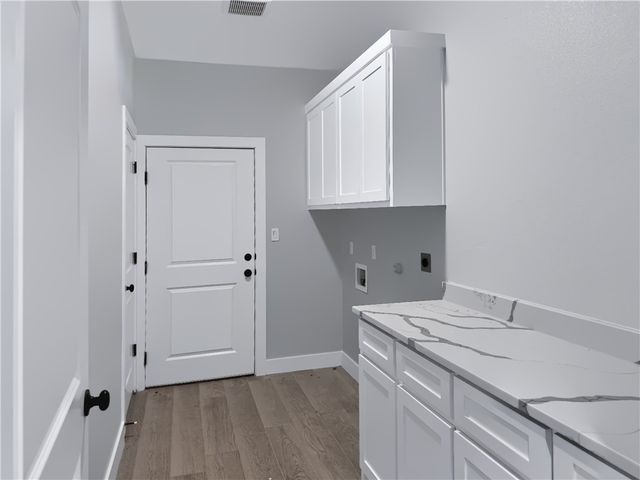 8121 Berenstain Dr, Corpus Christi, TX 78414
