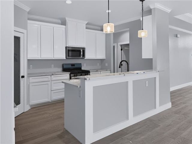 8121 Berenstain Dr, Corpus Christi, TX 78414