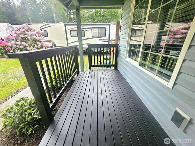 55 Wolf Road, Quilcene, WA 98376