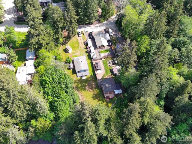 55 Wolf Road, Quilcene, WA 98376