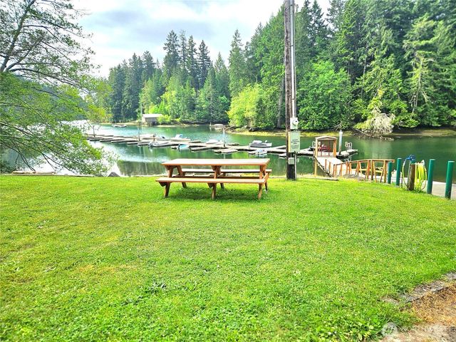 55 Wolf Road, Quilcene, WA 98376
