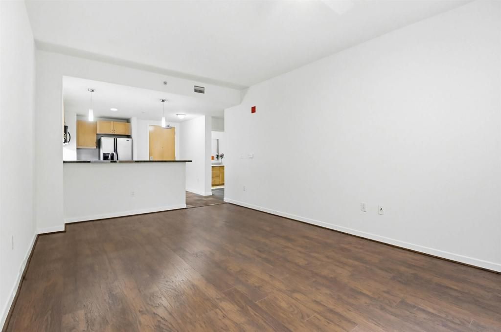 Image 21 of property listing at 1150 J Street 210, San Diego, CA 92101