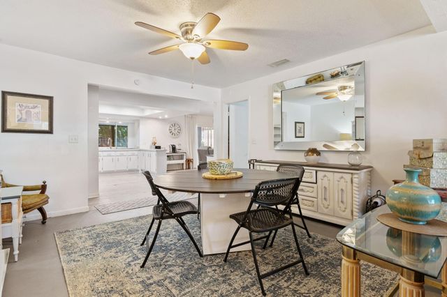 481 NW 45th Terrace, Plantation, FL 33317