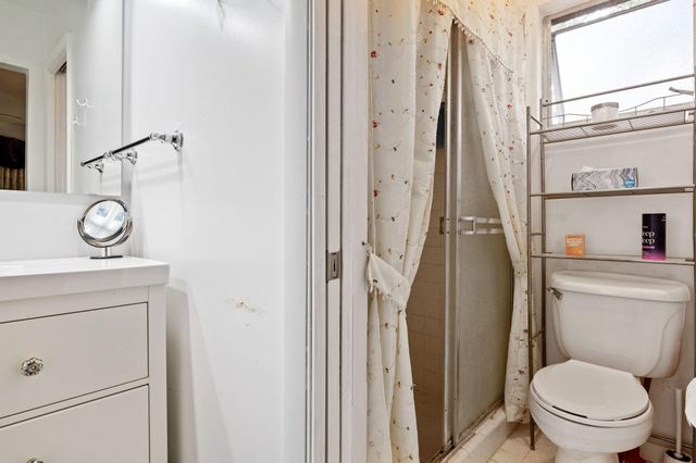 481 NW 45th Terrace, Plantation, FL 33317