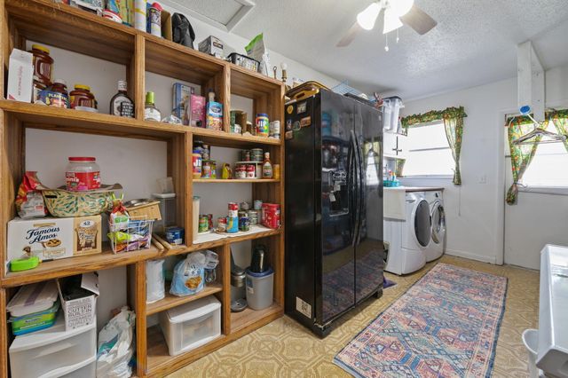 481 NW 45th Terrace, Plantation, FL 33317