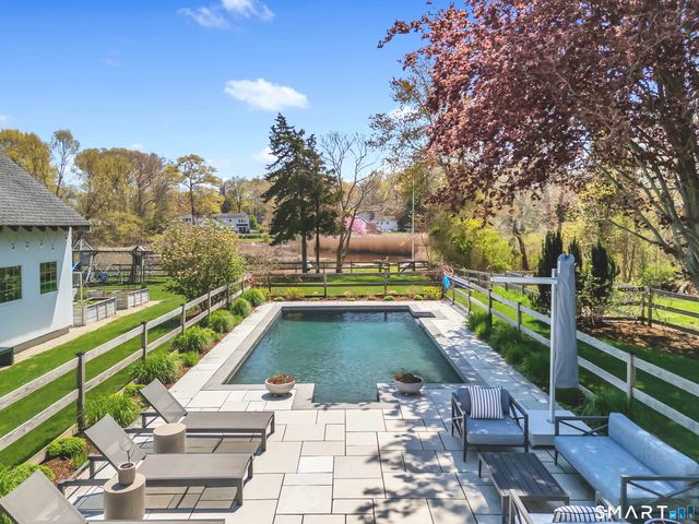 85 Garnet Park Road, Madison, CT 06443