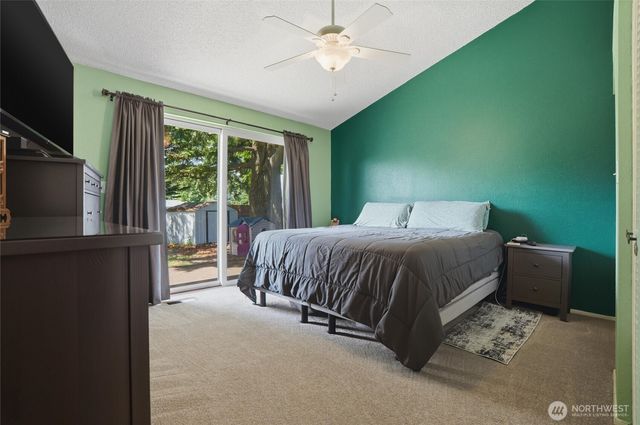 2440 Lincoln Avenue SE, Port Orchard, WA 98366