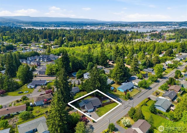 2440 Lincoln Avenue SE, Port Orchard, WA 98366