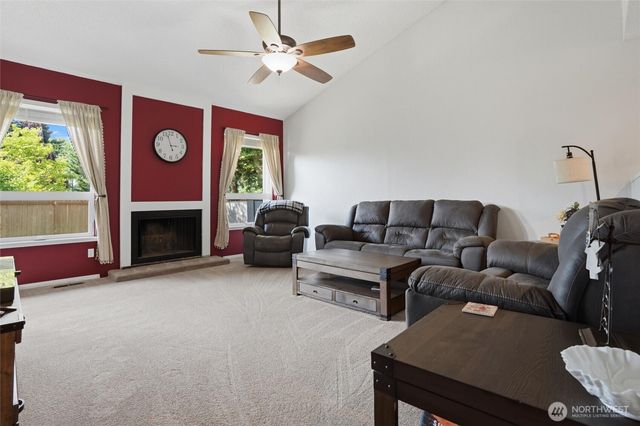 2440 Lincoln Avenue SE, Port Orchard, WA 98366