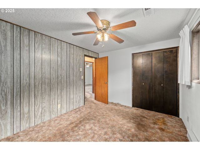 1223 SABLE Dr, Roseburg, OR 97470