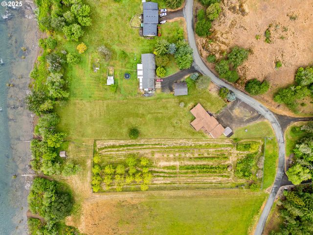 1223 SABLE Dr, Roseburg, OR 97470