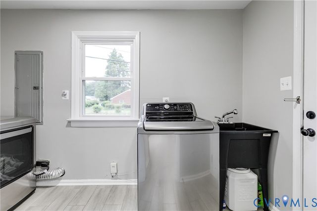 9624 Brandywine Ave, North Chesterfield, VA 23237