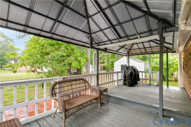 9624 Brandywine Ave, North Chesterfield, VA 23237