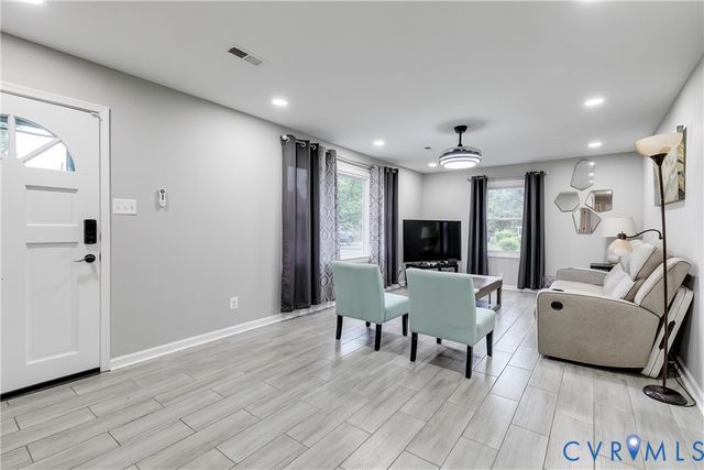 9624 Brandywine Ave, North Chesterfield, VA 23237