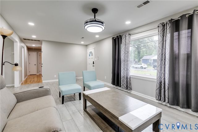 9624 Brandywine Ave, North Chesterfield, VA 23237