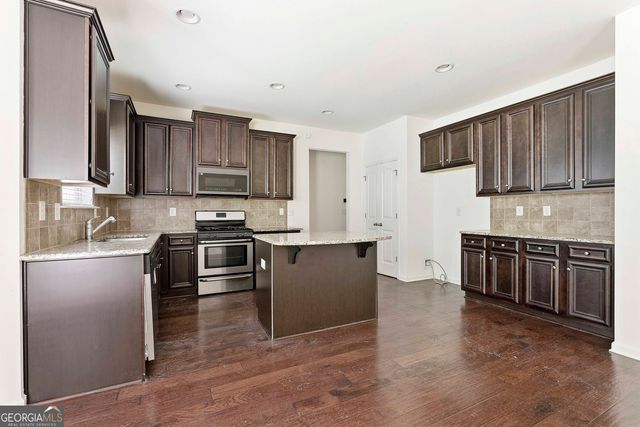 46 Torero Trail, Newnan, GA 30263