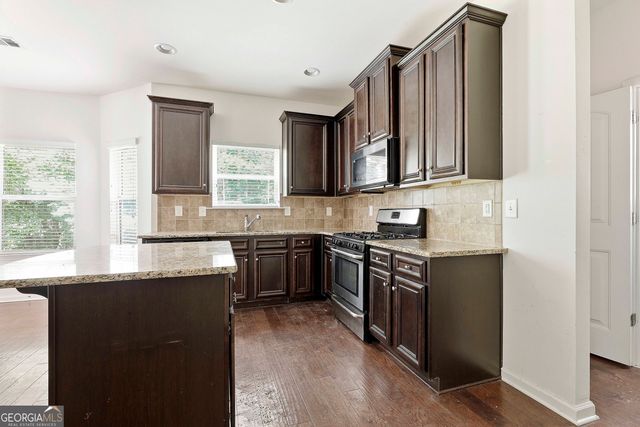 46 Torero Trail, Newnan, GA 30263