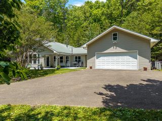 9121 Roy Road, Ellijay, GA 30536