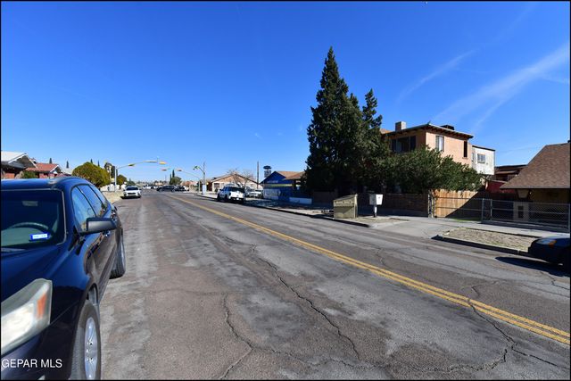 3519 DOUGLAS Avenue, El Paso, TX 79903