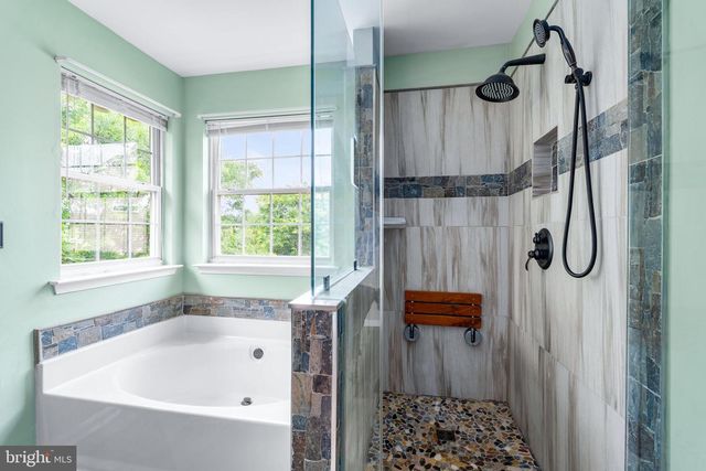 12 ORCHID DR, Bear, DE 19701