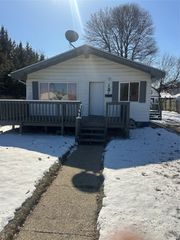 187 Ne Nebraska Avenue, Pontiac, MI 48341