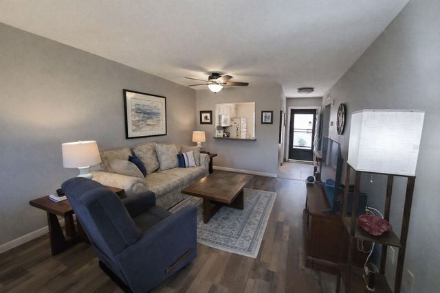 1391 MISSION HILLS BOULEVARD, Clearwater, FL 33759