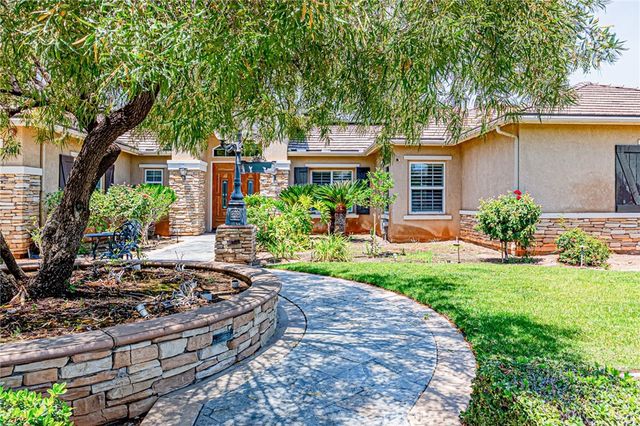 4088 Shady Ridge Circle, Corona, CA 92881